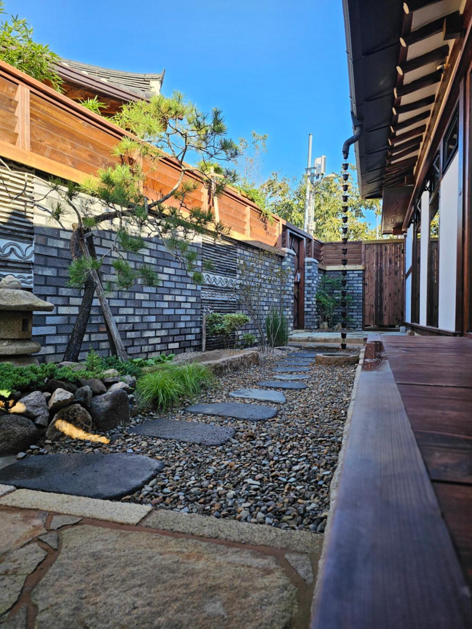 Bed and Breakfast Sieunjae Кёнджу Экстерьер фото